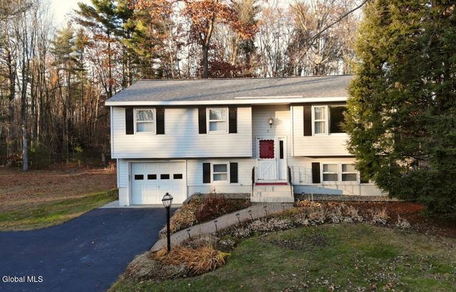 5 Birchtree Lane, Milton, NY 12020