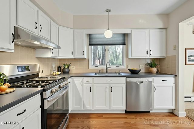 5 Birchtree Lane, Milton, NY 12020