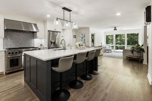 1350 Keans Court, Roswell, GA 30075