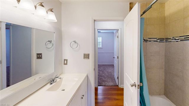 1001 Vanderploeg Drive DR, Chesapeake, VA 23320