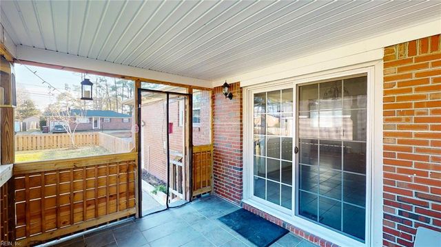 1001 Vanderploeg Drive DR, Chesapeake, VA 23320