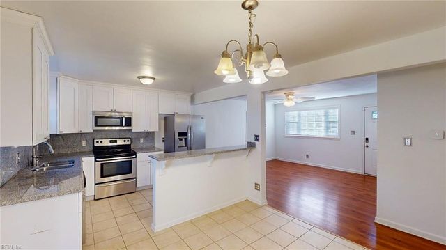 1001 Vanderploeg Drive DR, Chesapeake, VA 23320