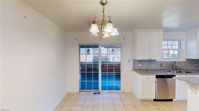 1001 Vanderploeg Drive DR, Chesapeake, VA 23320