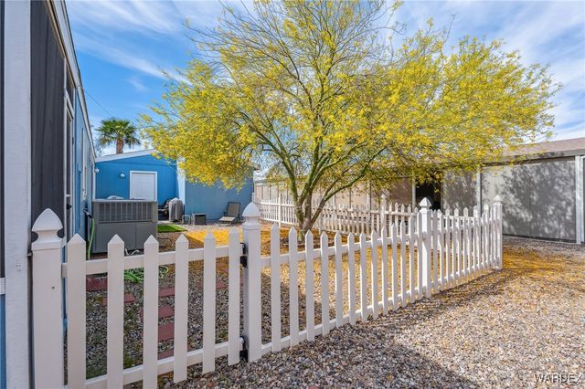 1545 E El Rodeo 48, Fort Mohave, AZ 86426