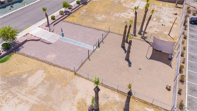 1545 E El Rodeo 48, Fort Mohave, AZ 86426