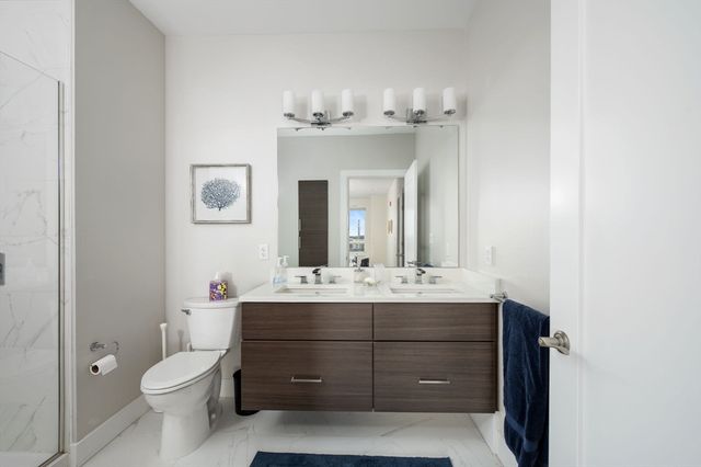 130 Broad Broad Reach 606, Weymouth, MA 02191