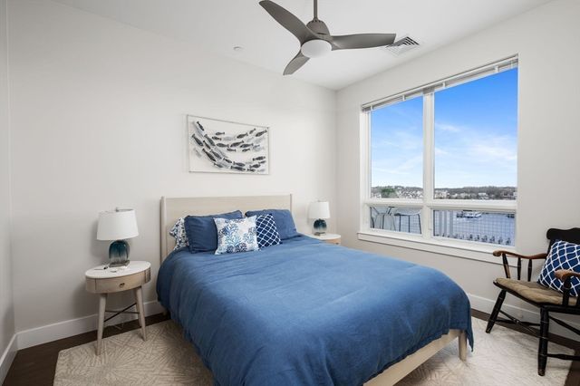 130 Broad Broad Reach 606, Weymouth, MA 02191