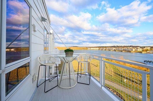 130 Broad Broad Reach 606, Weymouth, MA 02191