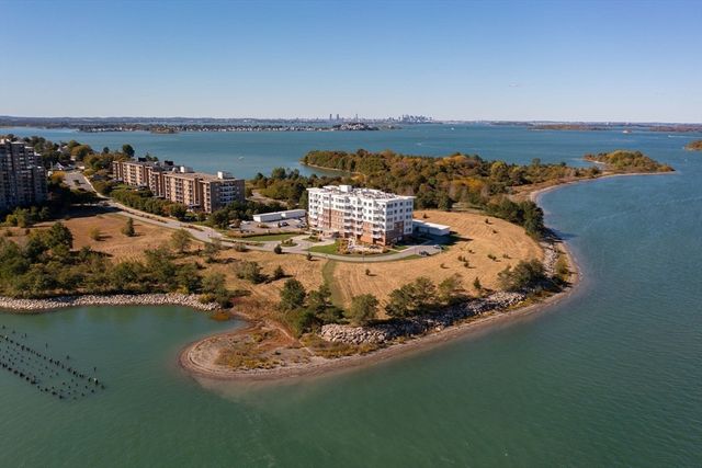 130 Broad Broad Reach 606, Weymouth, MA 02191