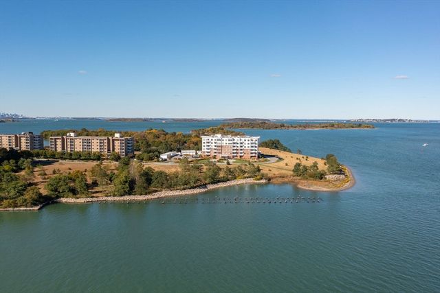 130 Broad Broad Reach 606, Weymouth, MA 02191