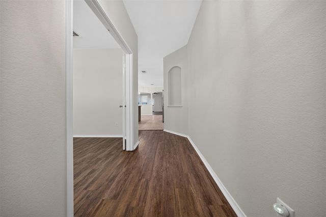 165 Dandy DR, Buda, TX 78610