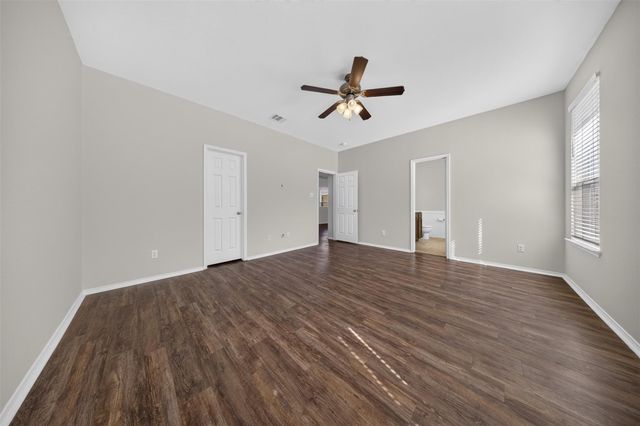 165 Dandy DR, Buda, TX 78610