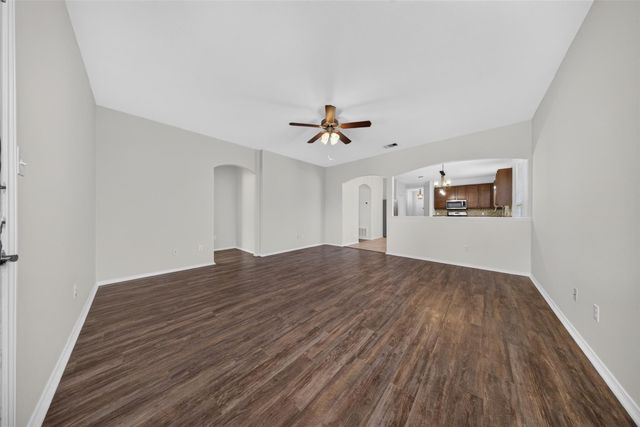 165 Dandy DR, Buda, TX 78610
