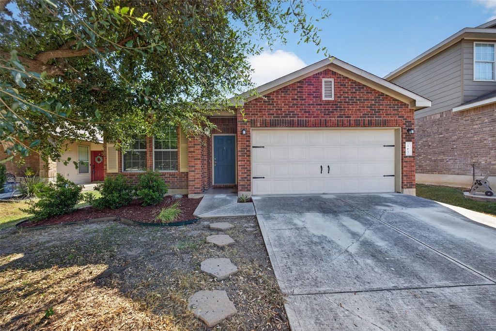 165 Dandy DR, Buda, TX 78610
