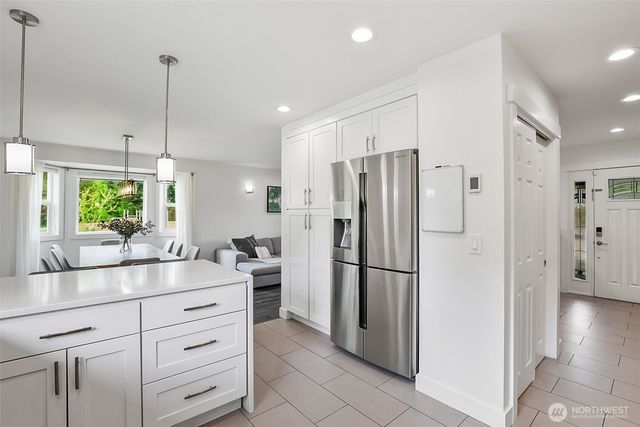 1939 Grandview Road, Ferndale, WA 98248