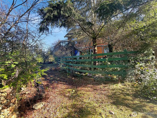 11 N Hamma Ridge Court, Lilliwaup, WA 98555