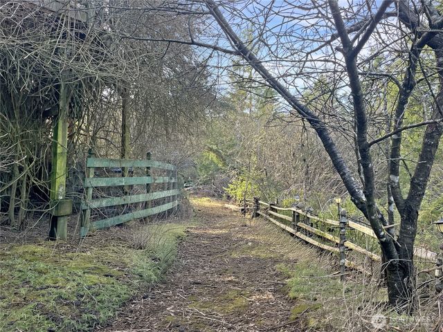 11 N Hamma Ridge Court, Lilliwaup, WA 98555