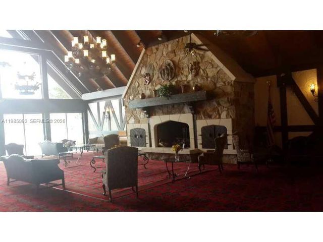 3720 INVERRARY DR 2M, Lauderhill, FL 33319