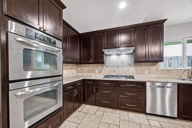 4501 Waycross Drive, Houston, TX 77035