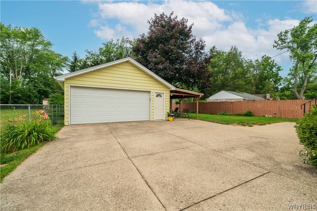 116 Tennyson Terrace, Amherst, NY 14221