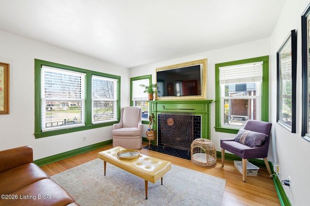 5707 W Southland Blvd, Louisville, KY 40214