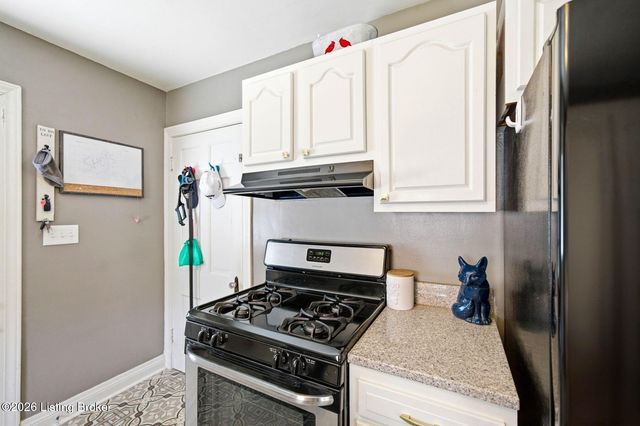 5707 W Southland Blvd, Louisville, KY 40214