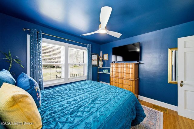 5707 W Southland Blvd, Louisville, KY 40214