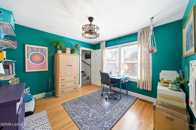 5707 W Southland Blvd, Louisville, KY 40214