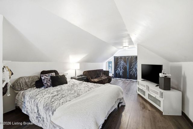 5707 W Southland Blvd, Louisville, KY 40214