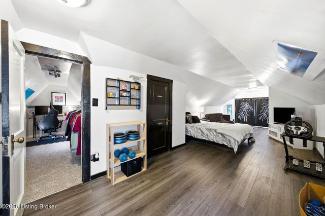 5707 W Southland Blvd, Louisville, KY 40214