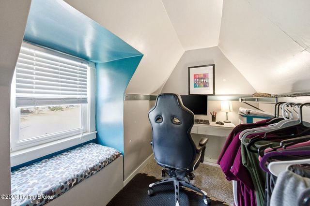 5707 W Southland Blvd, Louisville, KY 40214