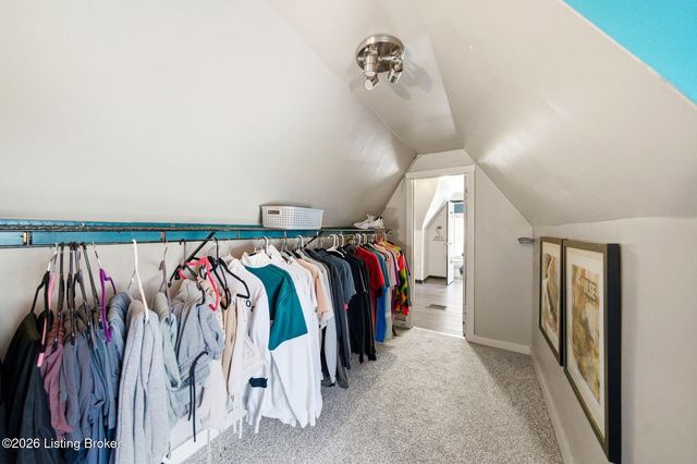 5707 W Southland Blvd, Louisville, KY 40214