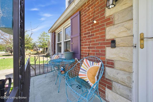 5707 W Southland Blvd, Louisville, KY 40214