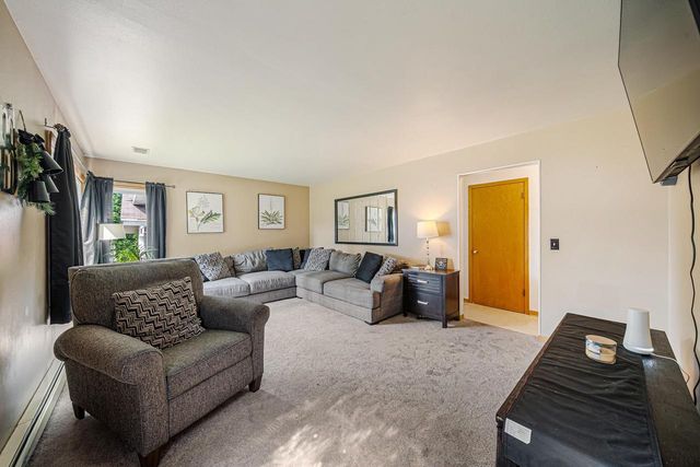1918 ALASKA STREET, Oshkosh, WI 54902