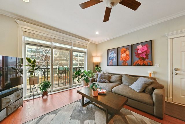 4853 N Winthrop Avenue 2S, Chicago, IL 60640