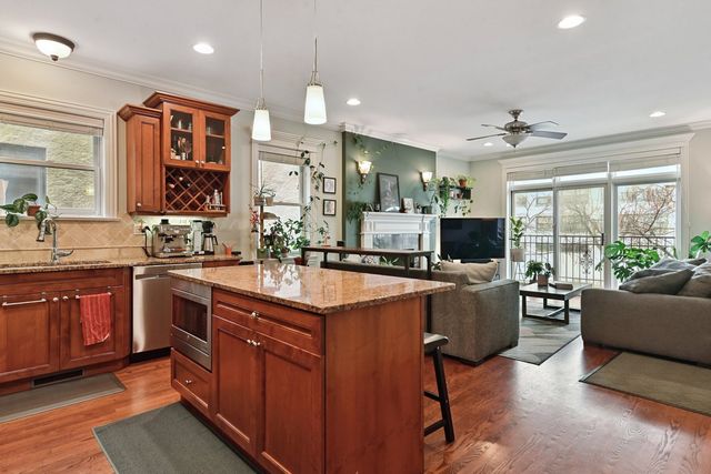 4853 N Winthrop Avenue 2S, Chicago, IL 60640