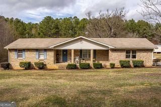 724 Earl North Road, Newnan, GA 30263