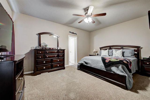 17644 Lead Lane, Edmond, OK 73012