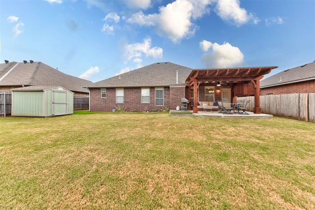 17644 Lead Lane, Edmond, OK 73012