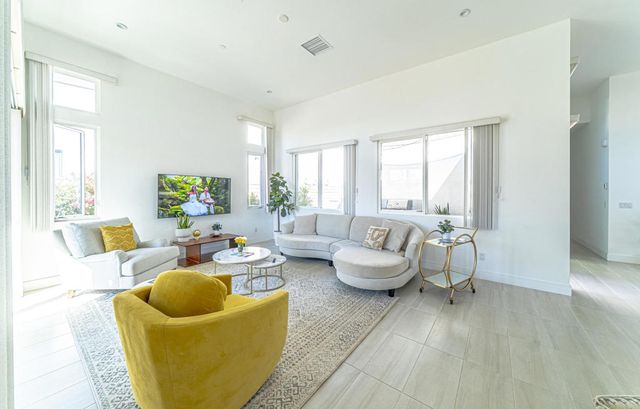 814 Nugget Lane, Palm Springs, CA 92262