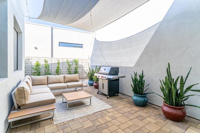 814 Nugget Lane, Palm Springs, CA 92262