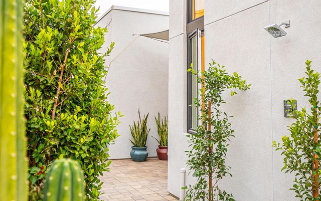 814 Nugget Lane, Palm Springs, CA 92262