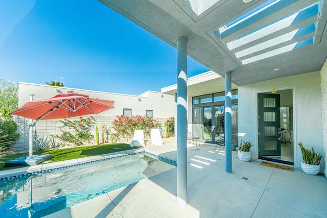 814 Nugget Lane, Palm Springs, CA 92262