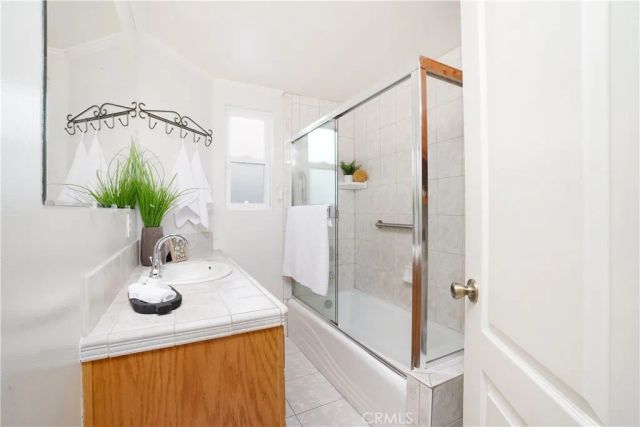 7627 Rundell, Downey, CA 90242