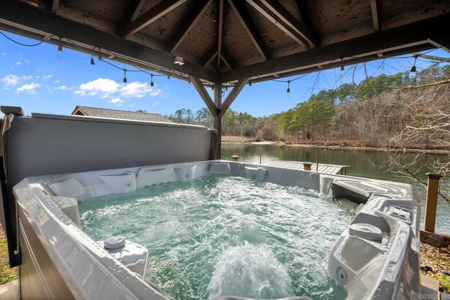 1582 Treasure Isle, Hot Springs, AR 71913