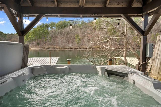 1582 Treasure Isle, Hot Springs, AR 71913