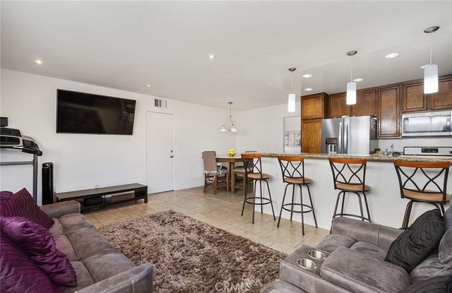 14959 Index Street, Los Angeles, CA 91345