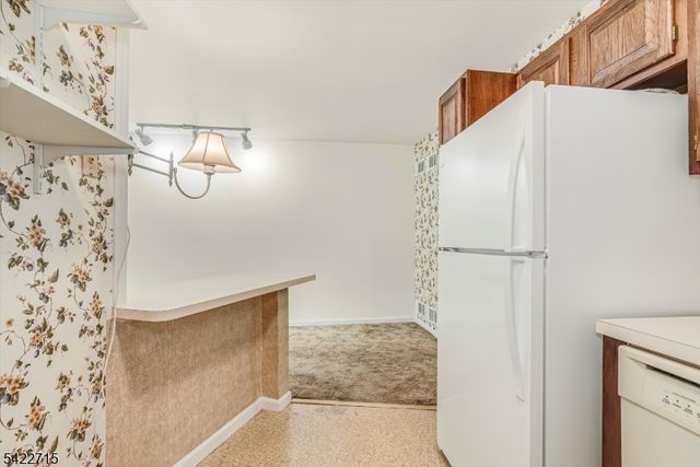 79 Carriage Ln, Sparta Twp., NJ 07871