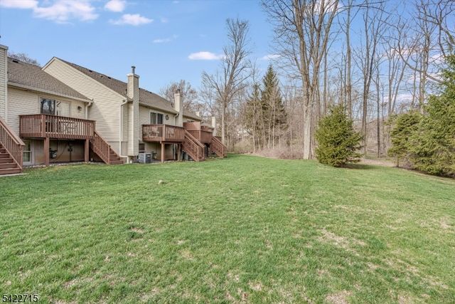 79 Carriage Ln, Sparta Twp., NJ 07871