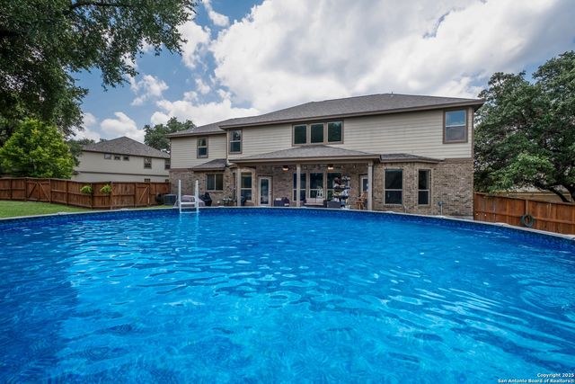 28130 George Obrien, San Antonio, TX 78260